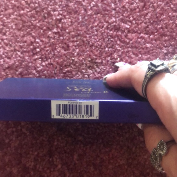 New with tag‘s Tarte Palette - Picture 4 of 5